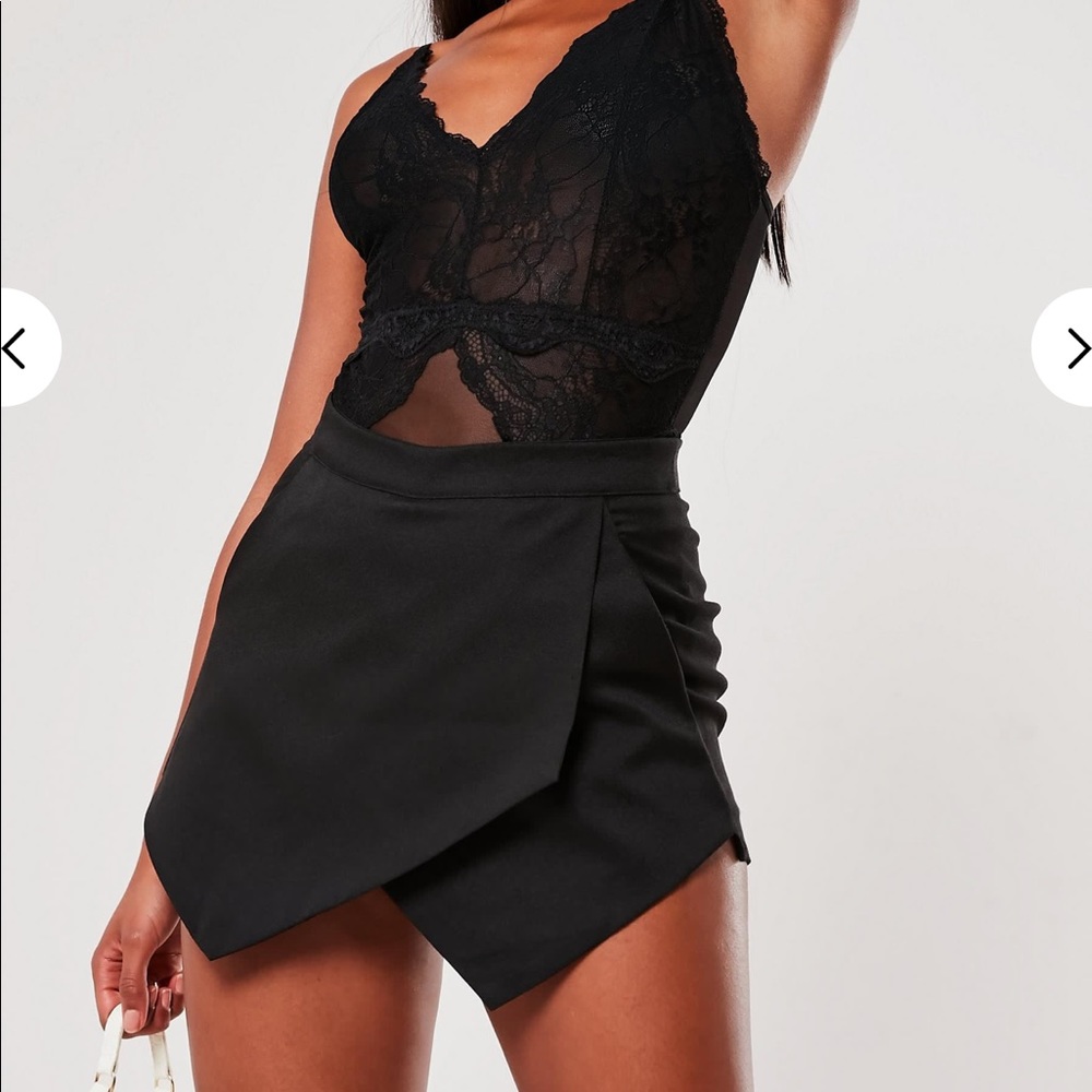 Black wrap skirt/skort - Picture 2 of 5